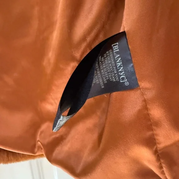 Blank NYC Teddy Jacket in Rich Brown -
Large - Picture 4 of 4